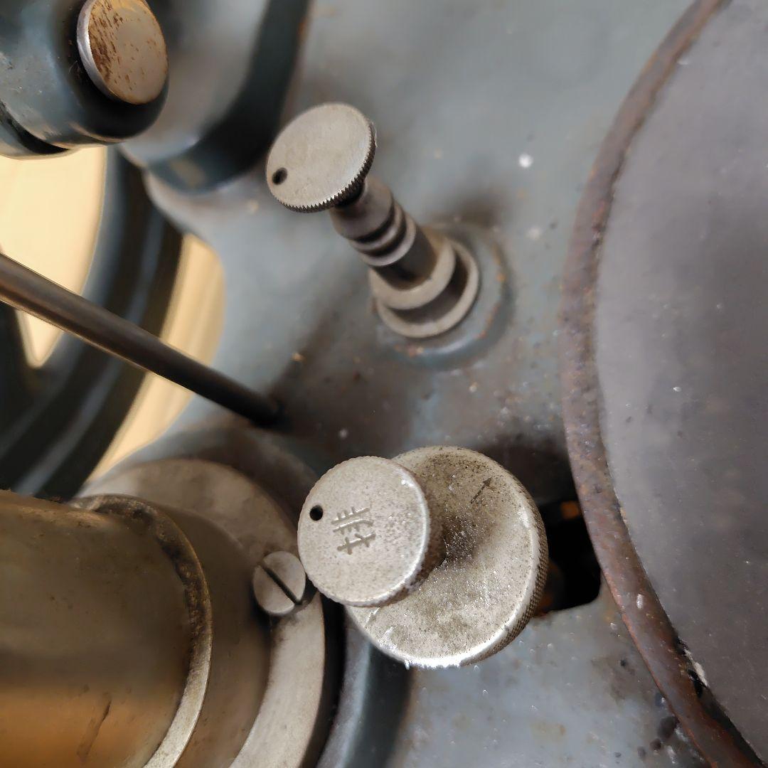 昭和レトロな謎の金属製の品物③