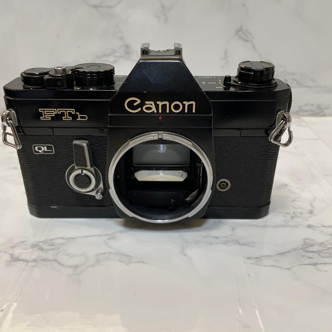 Canon FTb QL 一眼レフカメラ 50mm f/1.8 レンズ付き