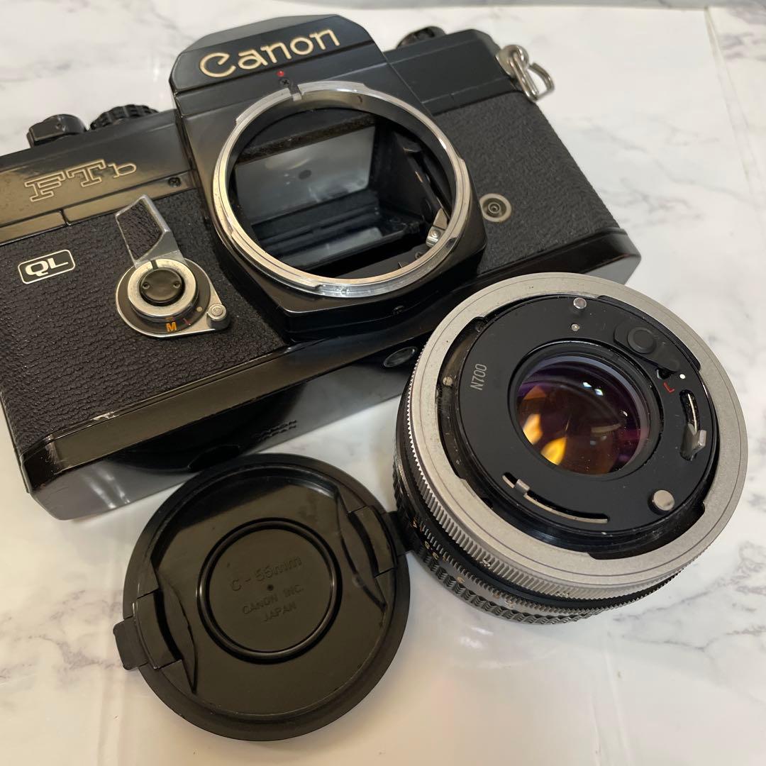 Canon FTb QL 一眼レフカメラ 50mm f/1.8 レンズ付き