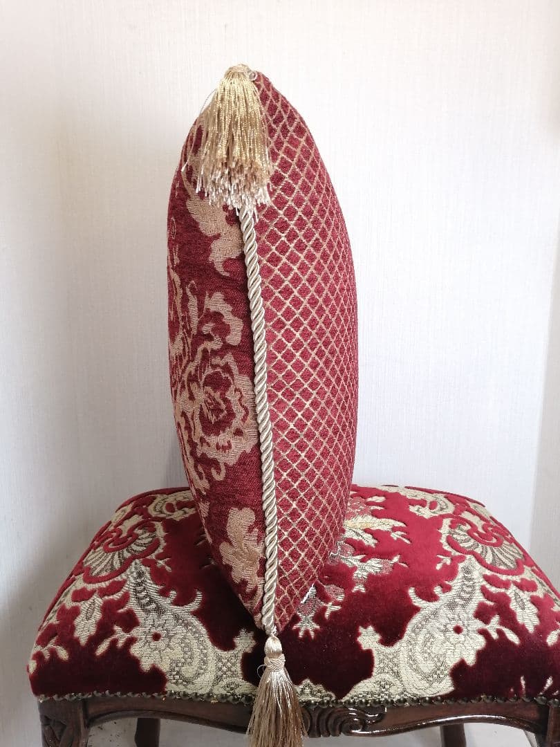 i■ 【 新品 】人気 ジェニファー テイラー クッション レッド プリンセス