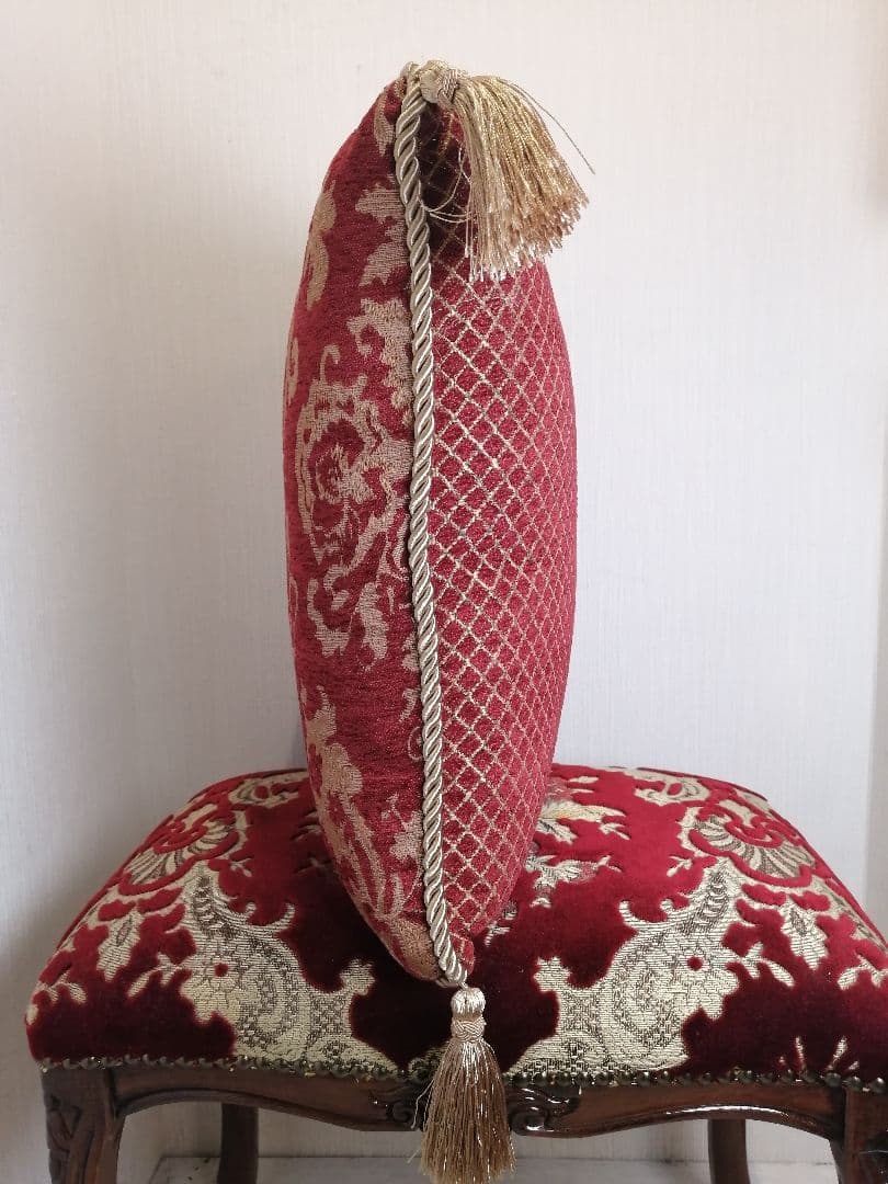 i■ 【 新品 】人気 ジェニファー テイラー クッション レッド プリンセス