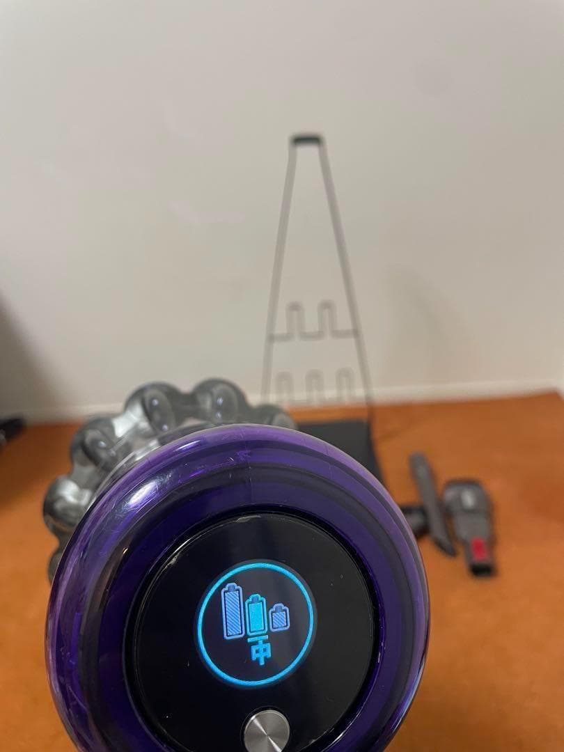 Dyson V11 Fluffy スティッククリーナー（ジャンク） 掃除機