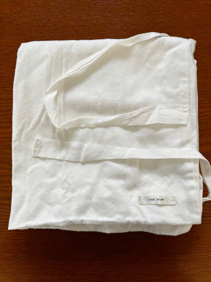 THE ROW DRAWSTRING BAGドローストリングバッグ