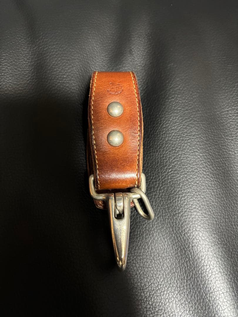 RED MOON　ビーズ付き　レザーウォレットチェーン　ロープ　ベルトループ