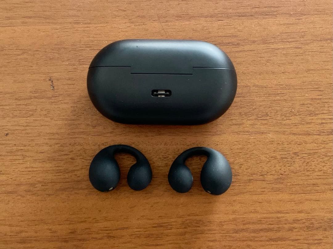 イヤホン ambie sound earcuffs AM-TW02