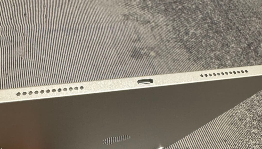 iPad 11世代(A16) 128GB WiFiモデル シルバー