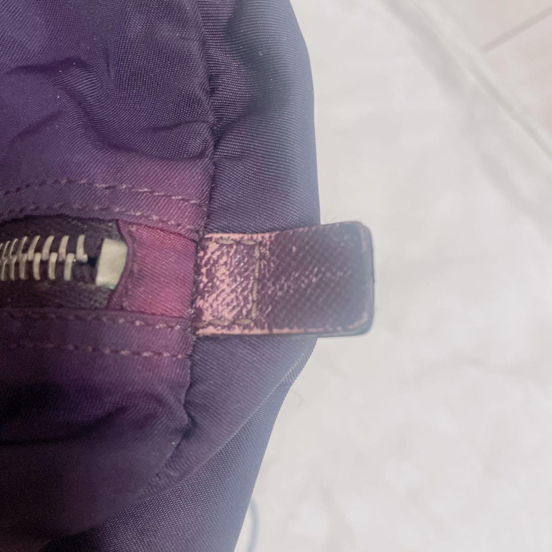 PRADA ミニボストンバック