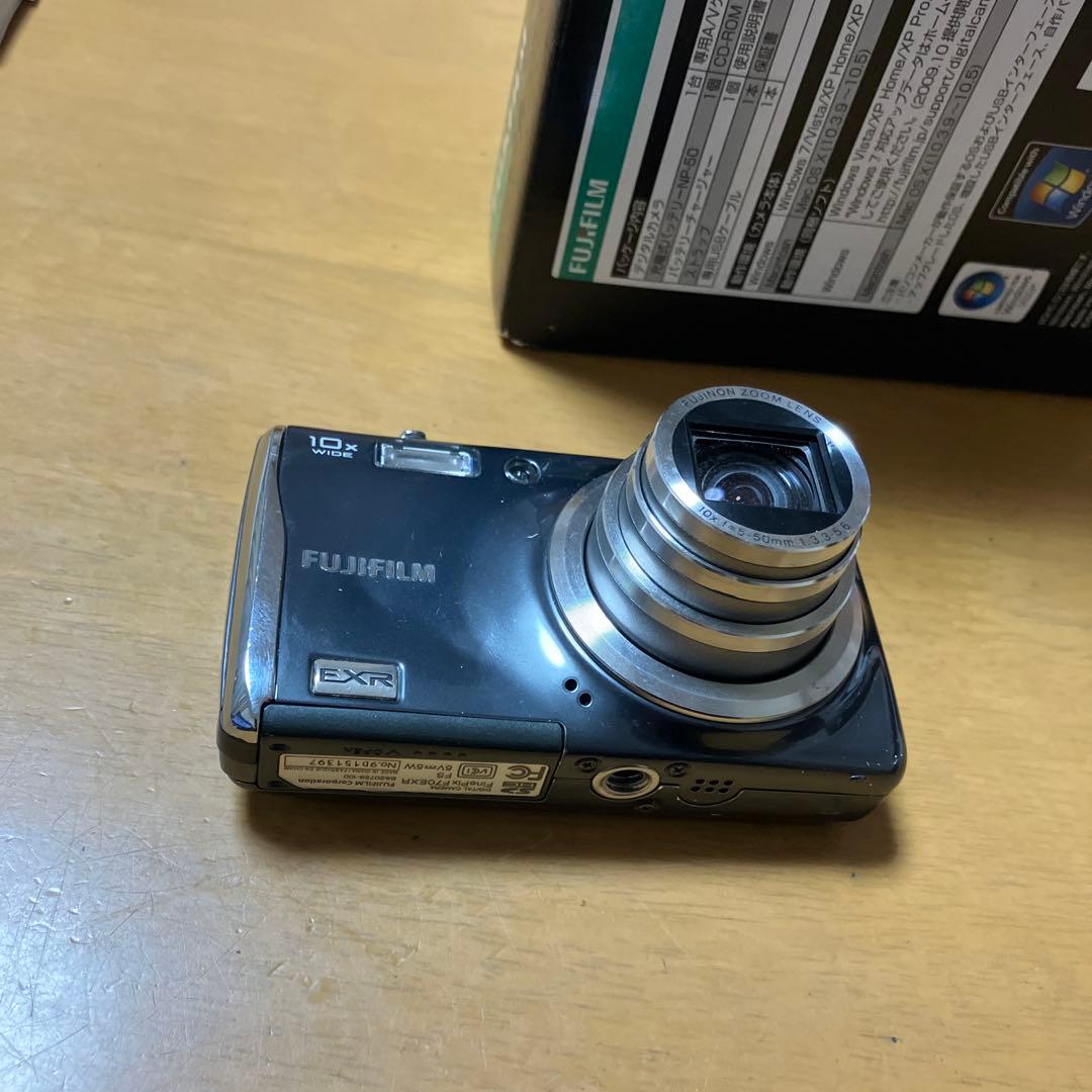 FUJIFILM FINEPIX F70EXR 富士フイルムバッテリー充電器付き