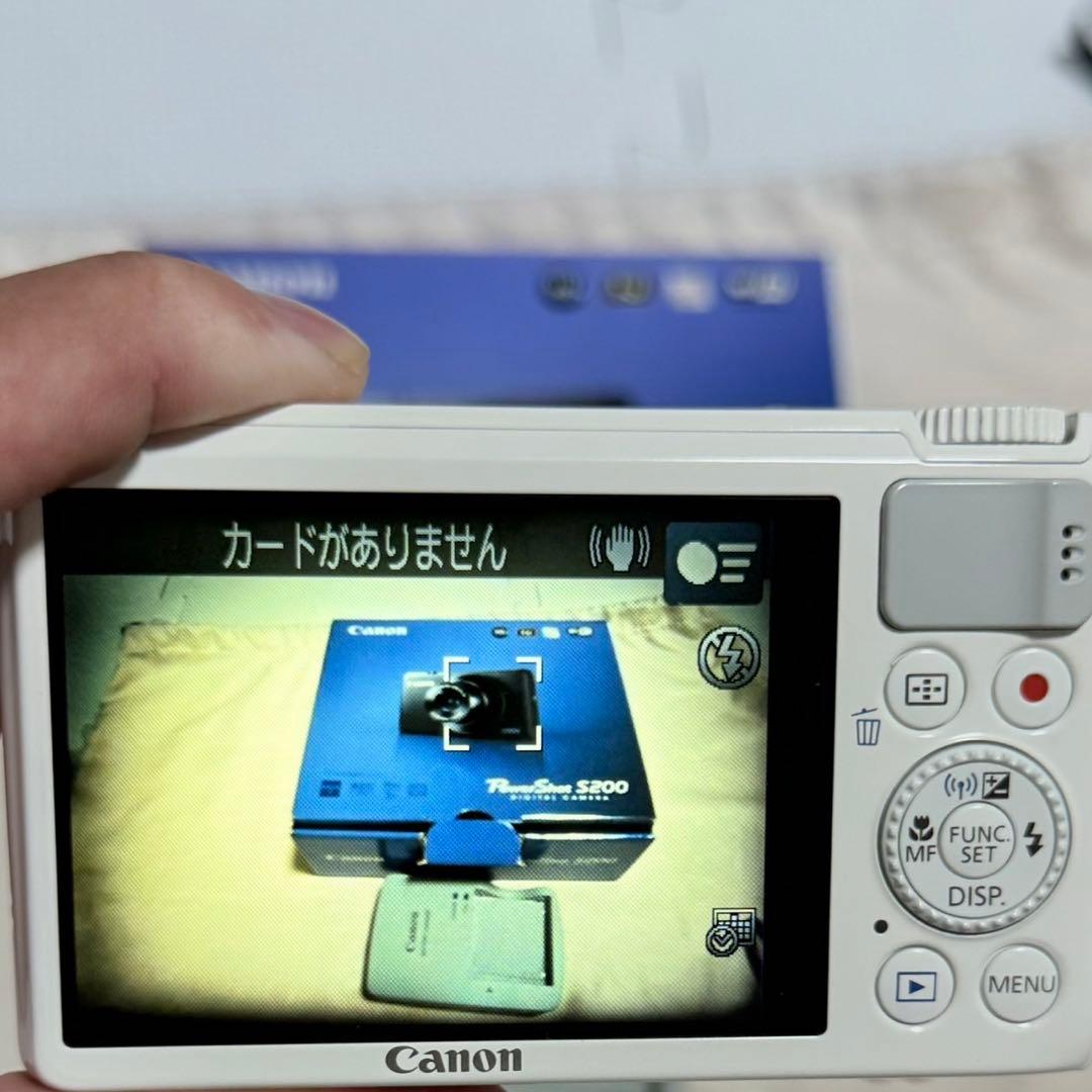 デジカメ　Canon PowerShot S200
