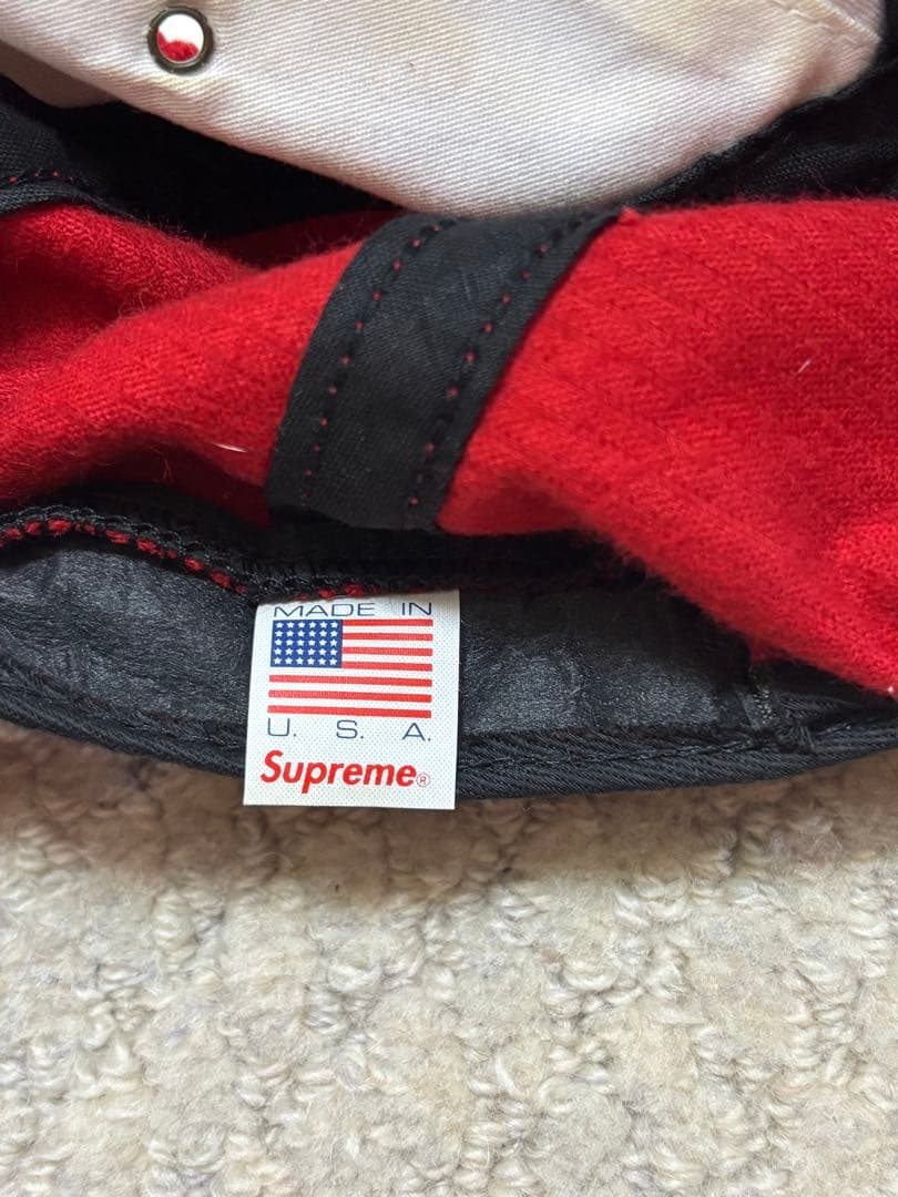 Supreme コーデュロイキャップ レッド　2月2日まで値下げ