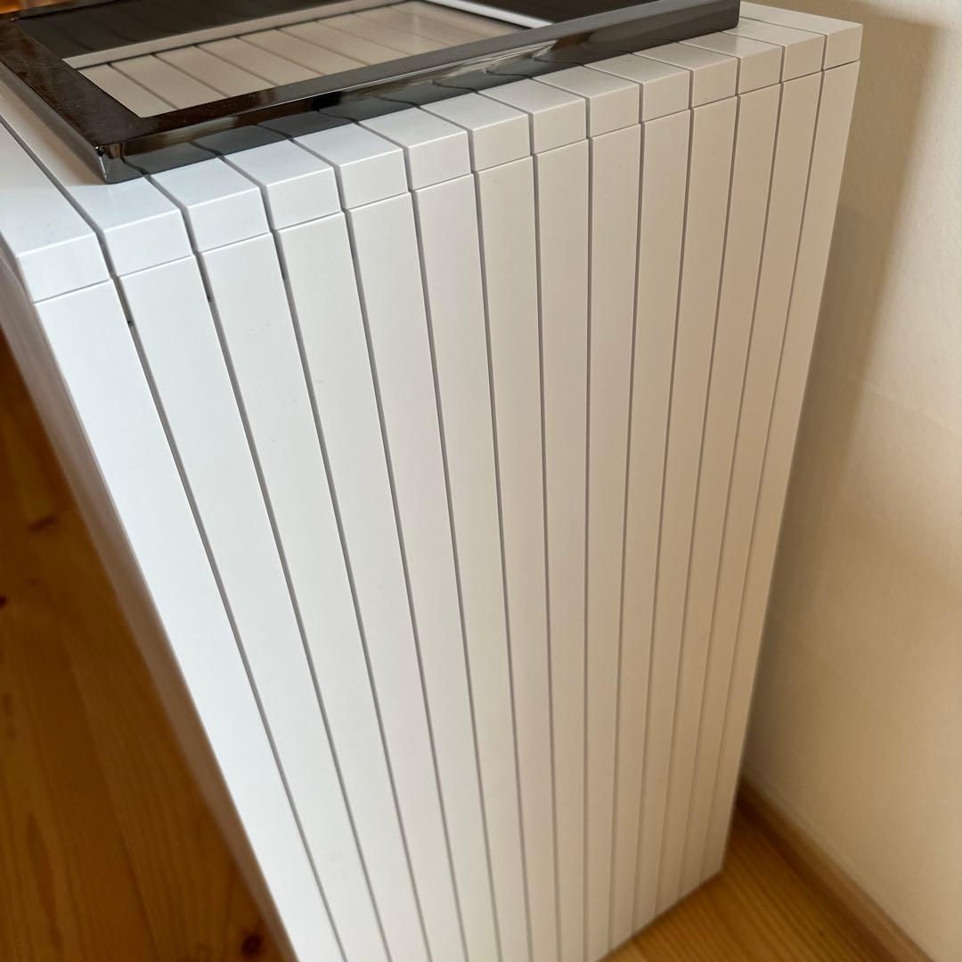 ZitA SQUARE ホワイト zita-sq11