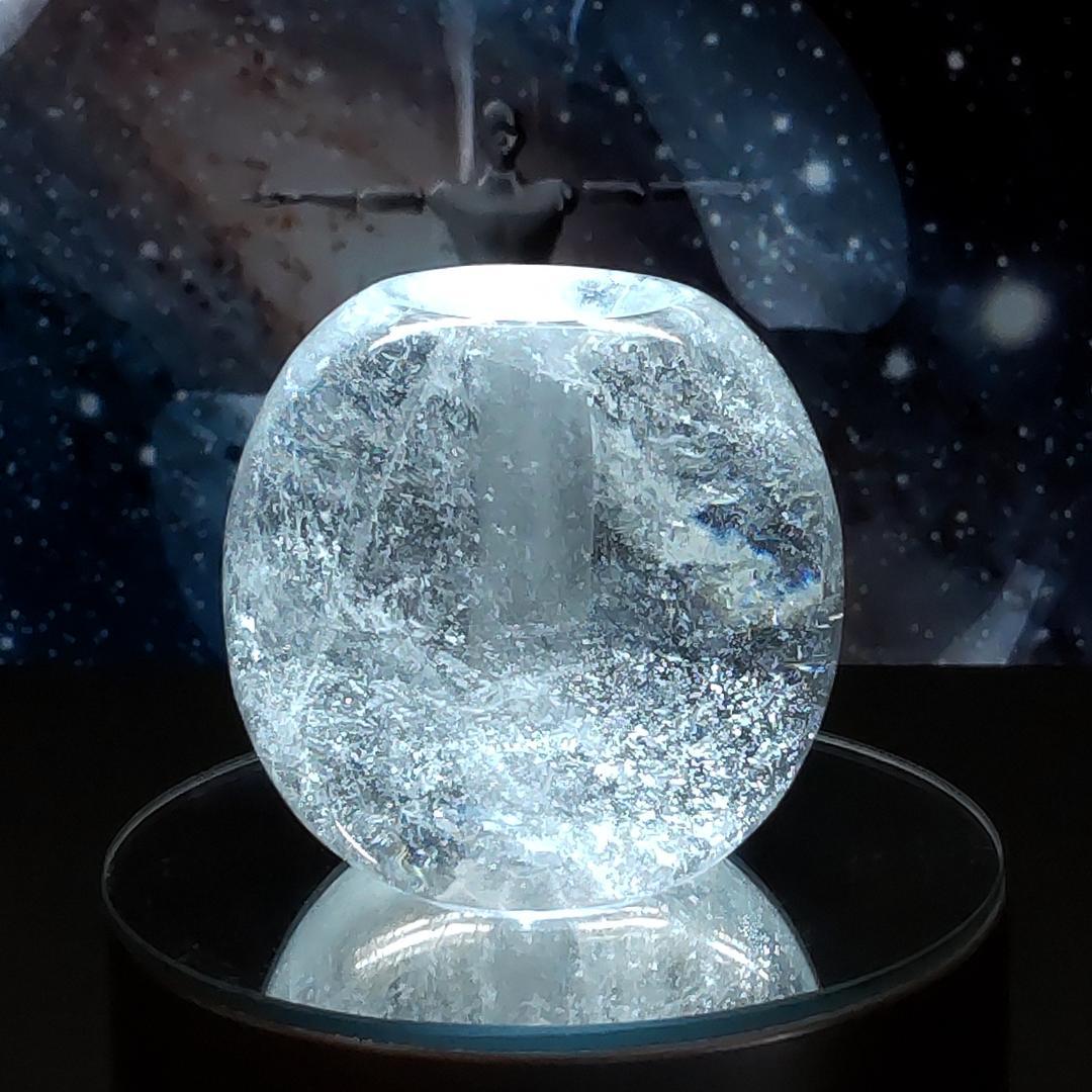 ⭐️無限の零点エネルギー　トーラス球　（天然水晶球)　癒しの効果