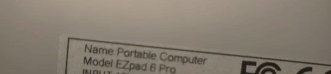 Jumper EZpad 6 Pro 11.6インチ 2 in1タブレットPC