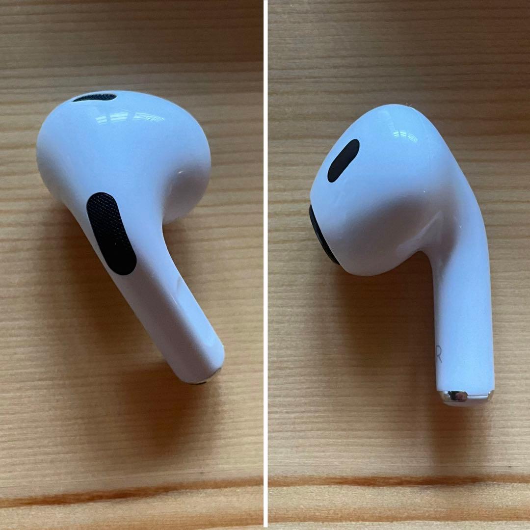 AirPodsPro２本体　第二世代　Apple純正品 ケーブル付