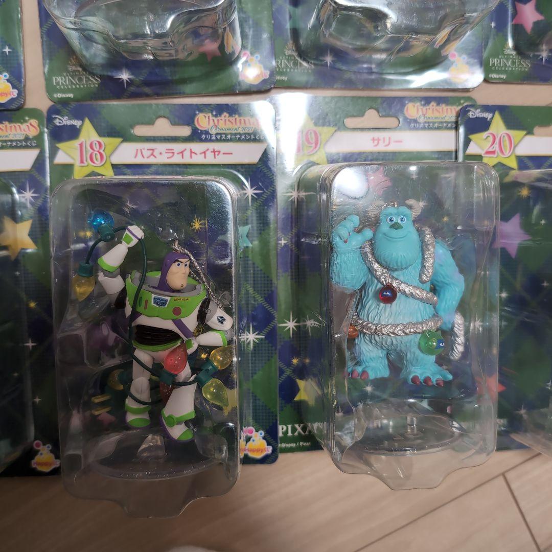 ハッピーくじ　ディズニーオーナメント　セミコンプ