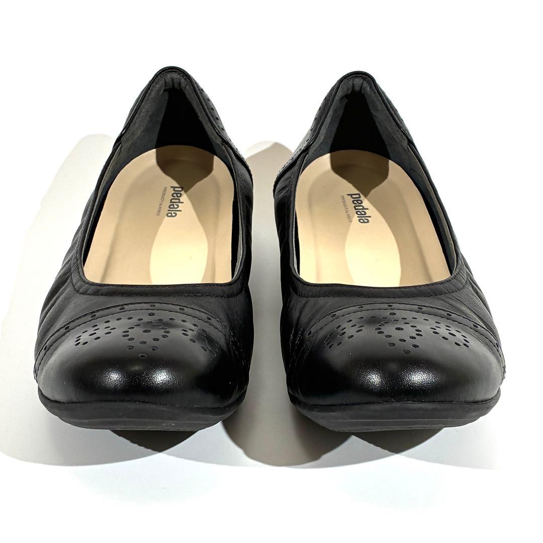 美品★ Pedara アシックスウォーキング パンプス メダリオン レディース