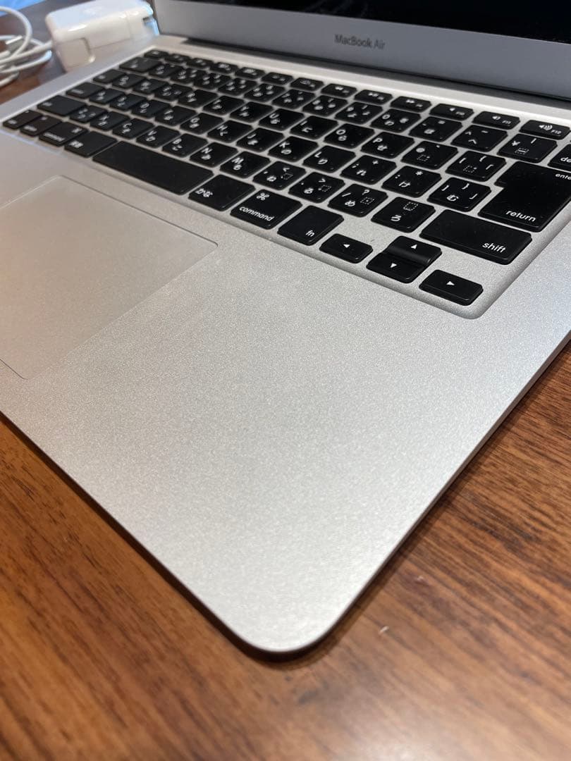 Apple MacBook Air 11インチ 2014