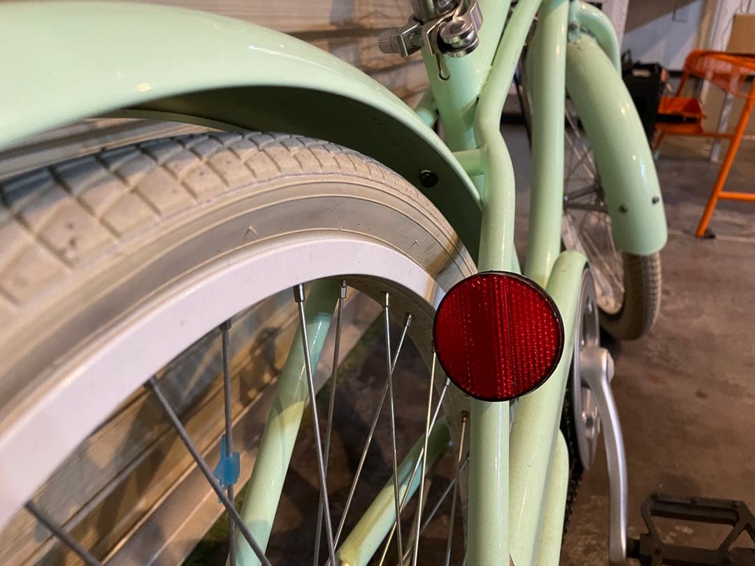 【引き渡し限定】ミントグリーン 22インチ ビーチクルーザー 前カゴ付き