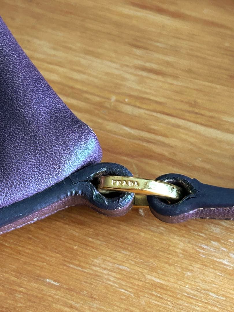 PRADA パープル レザー ハンドバッグ