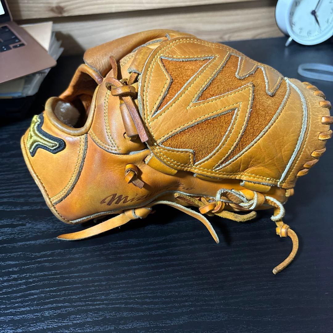 ミズノプロ投手用グローブ