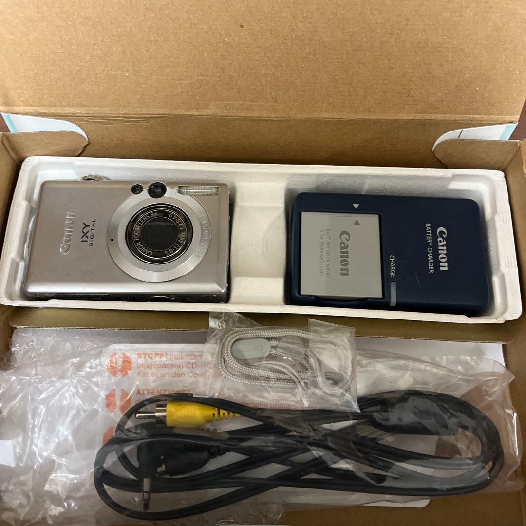 Canon IXY digital70 シルバー