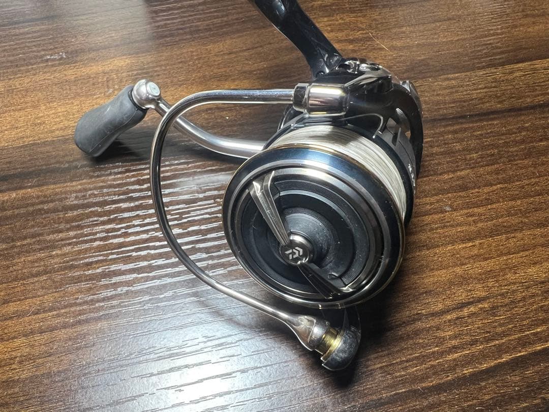 19　セルテート　LT　2500S (替えスプール付)