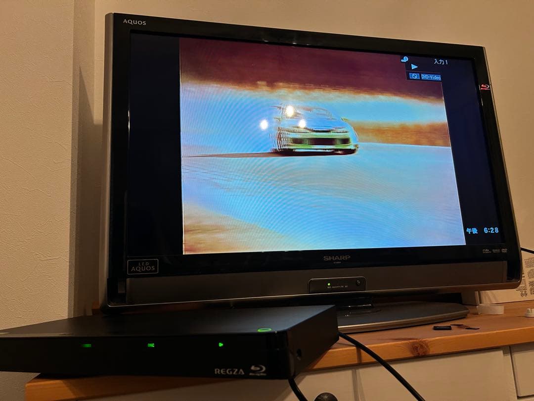 TOSHIBA ブルーレイレコーダー　dbr-w1007