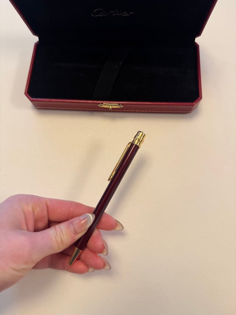 未使用品！ ★Cartierカルティエボールペン★専用ケース付