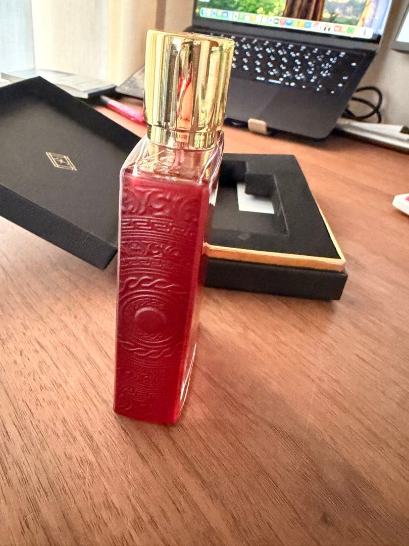 キリアン　Rolling in Love オードパルファム 50ml