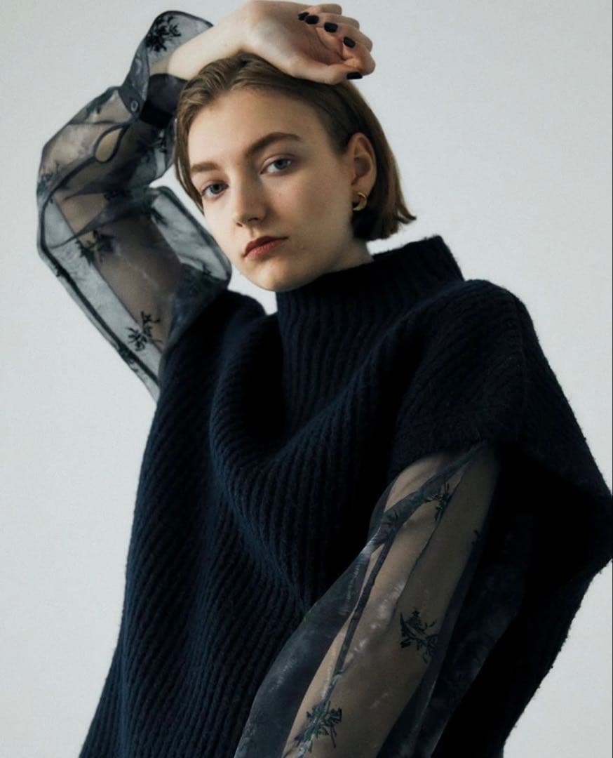 【美品】RIM.ARK　Floating florets シャツ　ネイビー