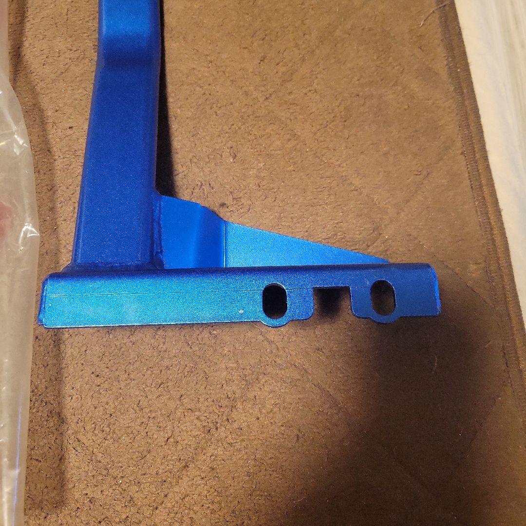 20系　アルファード、ヴェルファイア用パワーブレース