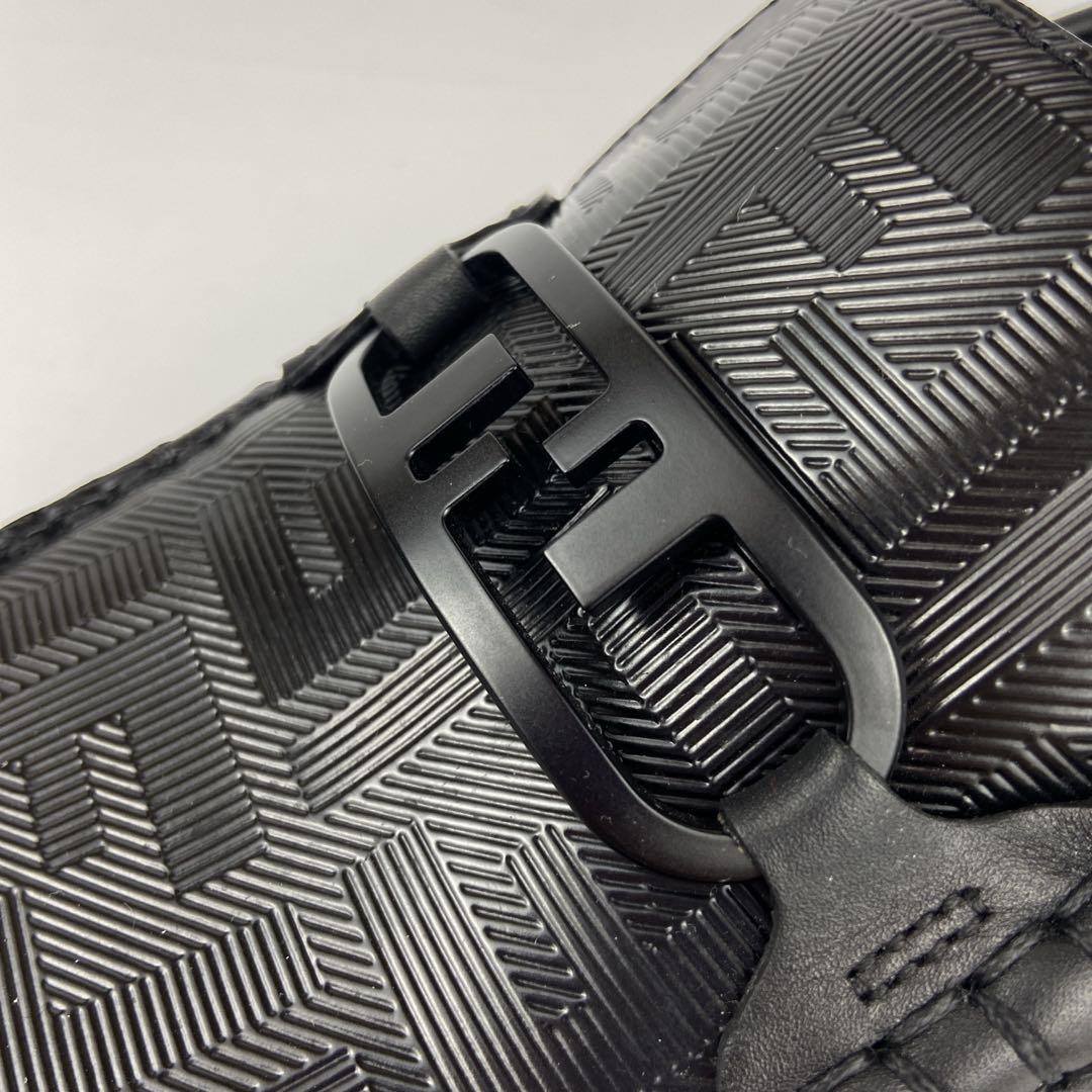 31900円から20000円へ大幅値下げ済み！早い者勝ち！FENDI