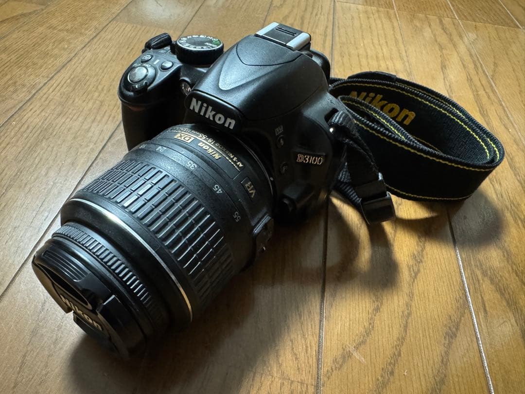 Nikon D3100 18-55 VR Kit 望遠レンズ付