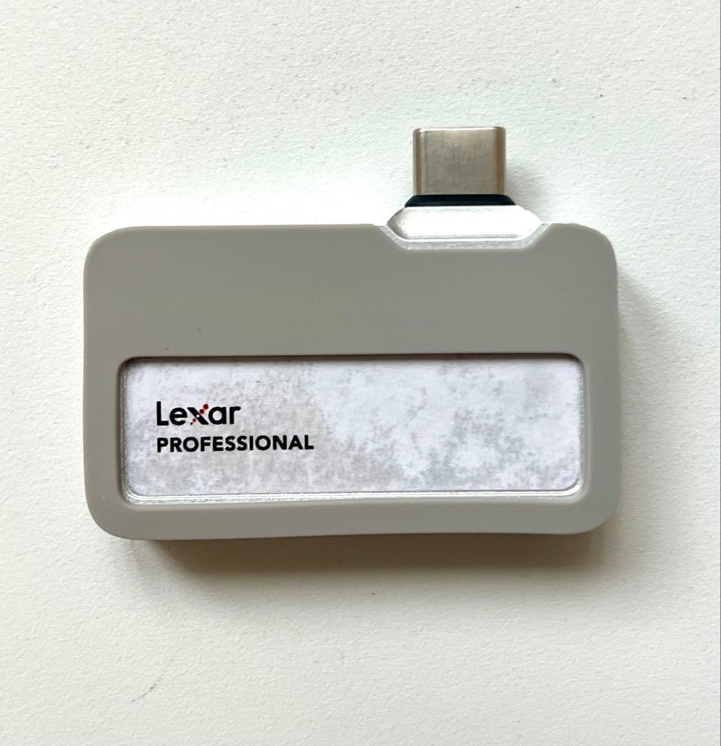 メモリー Lexar Professional GO SSD 2TB with Hub