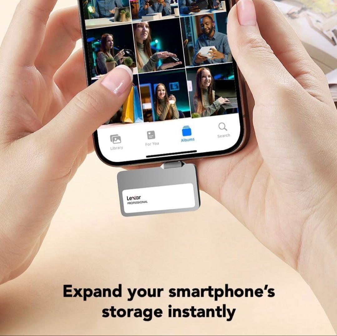 メモリー Lexar Professional GO SSD 2TB with Hub