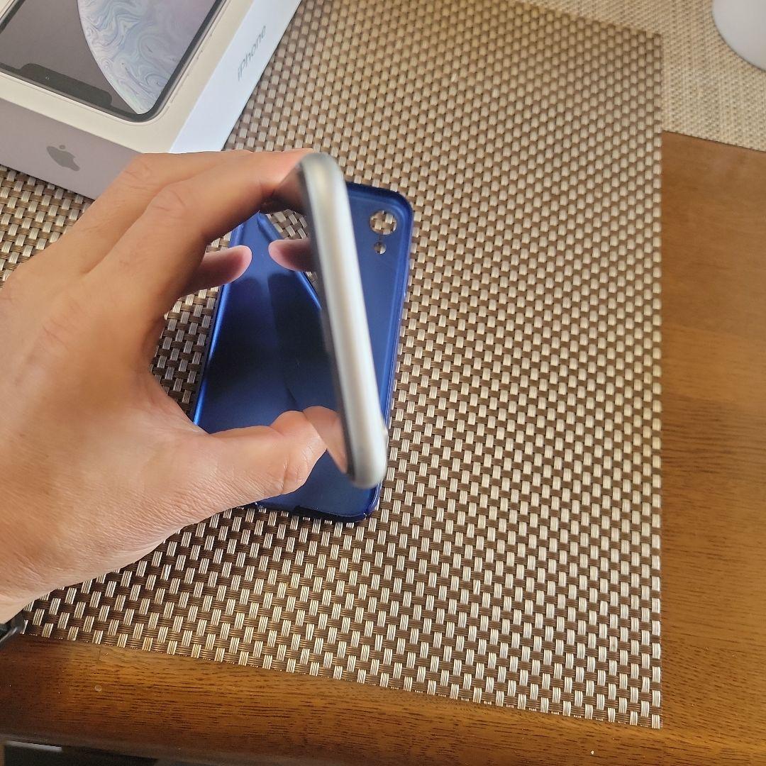 Apple iPhone XR 64G ホワイト 本体　美品