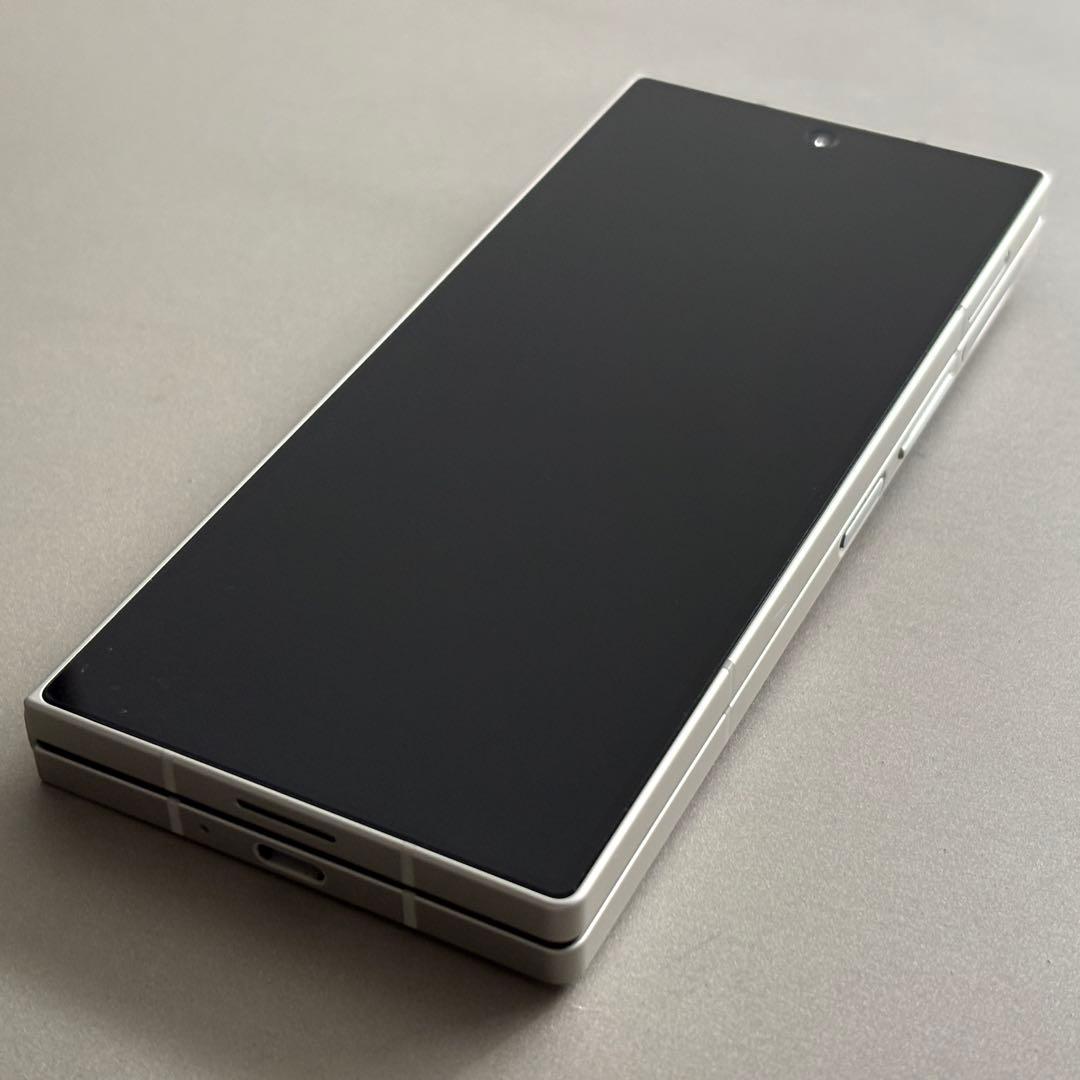 ［超美品］Galaxy Z Fold6 ホワイト 256GB Sペン付き