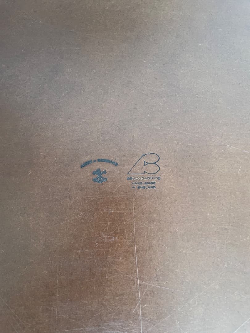 ARTS & SCIENCE　サイドテーブル　シェーカーボックス