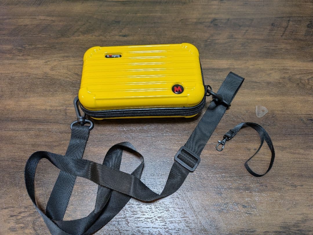 Insta360 Flow スタビライザー、aMagisnケース付き