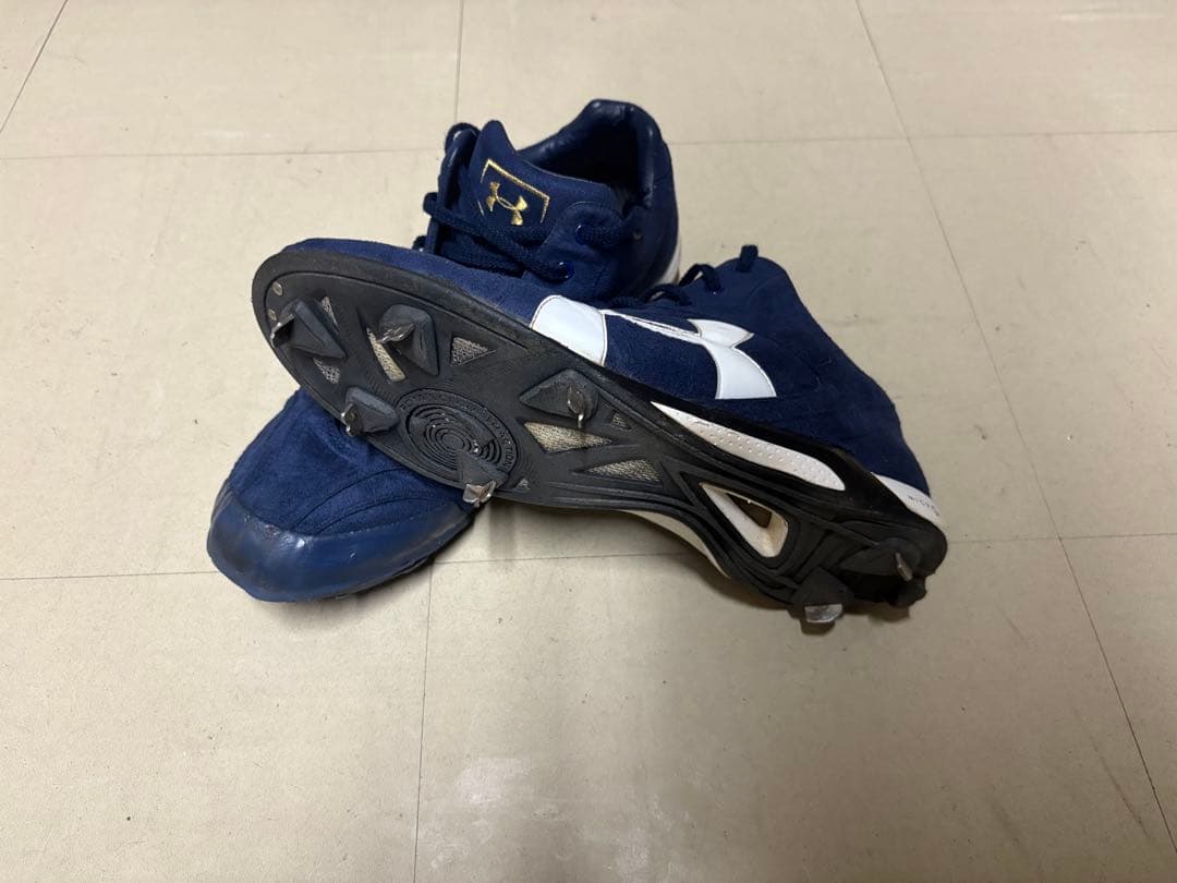 【プロ支給品】 アンダーアーマースパイク　ネイビー