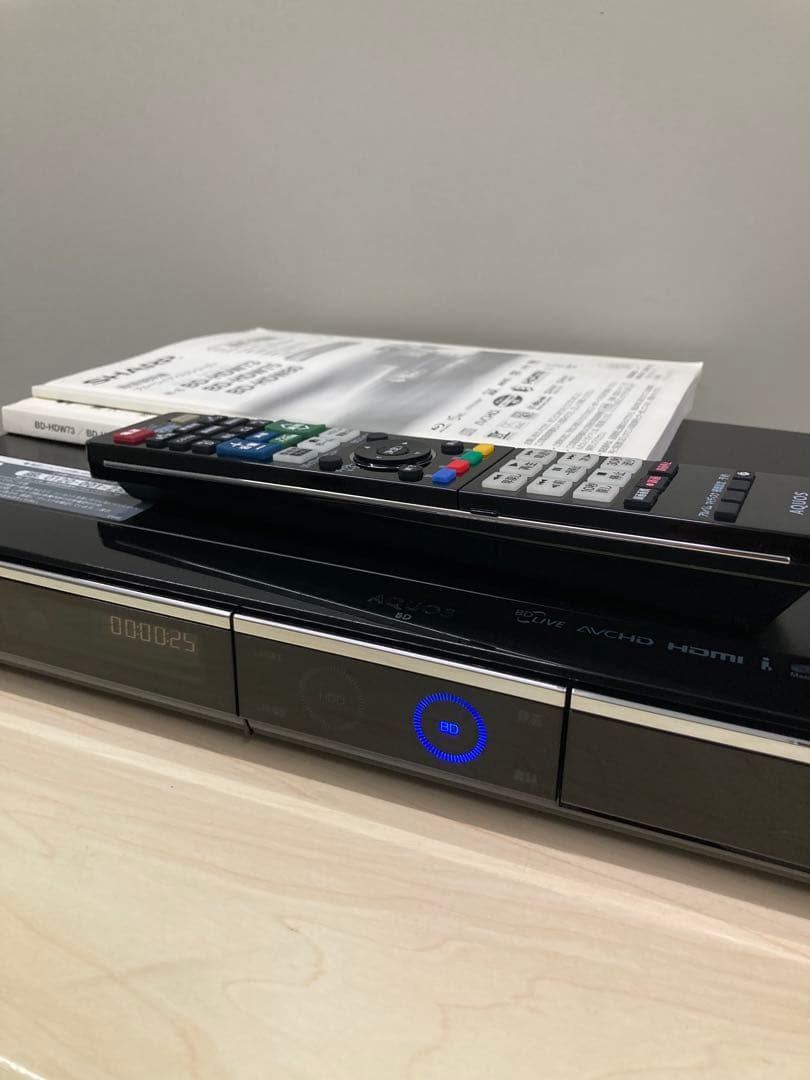 1TB リモコン美品　シャープ　AQUOS ブルーレイ　BD-HDW 80