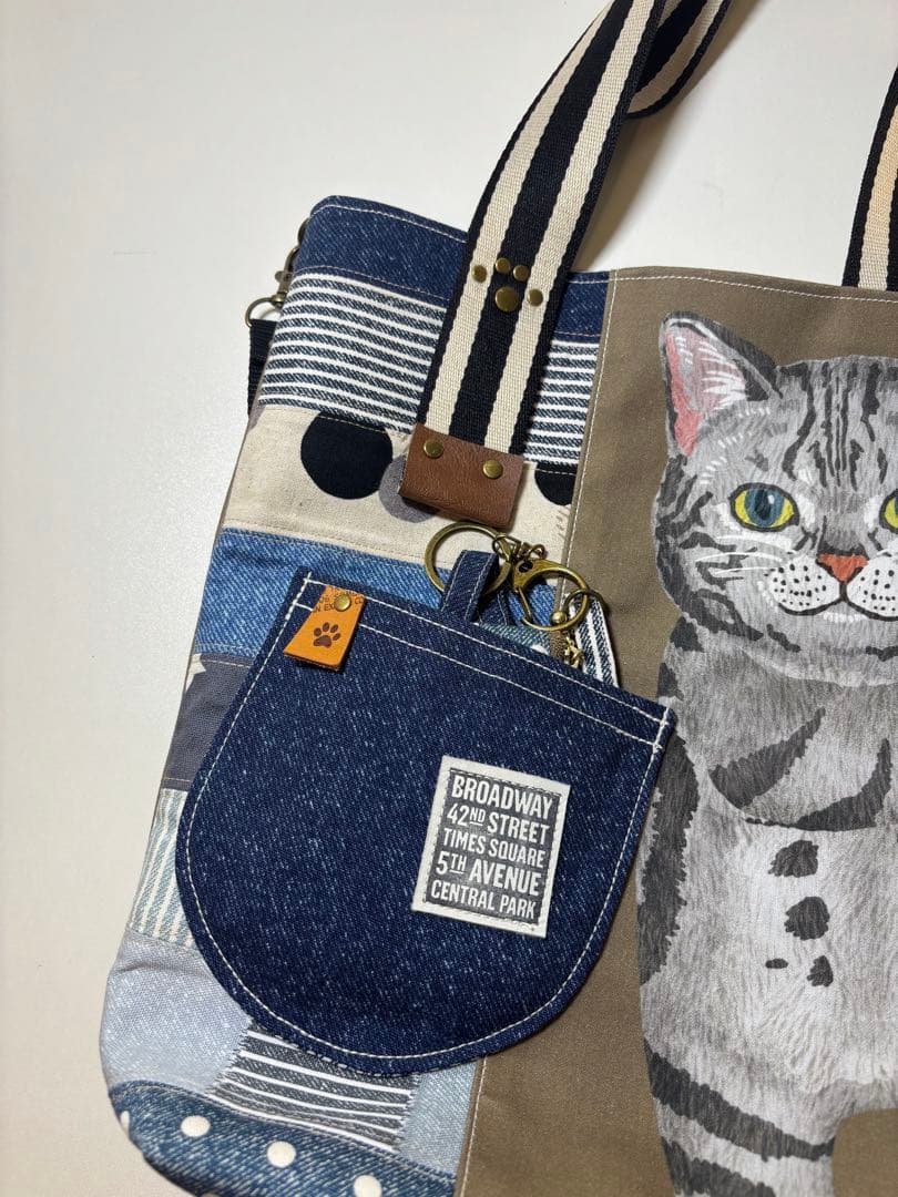 I*様 ひょっこり猫ちゃんのデニム風パッチワーク★トートバッグ＆キーケース　サコ