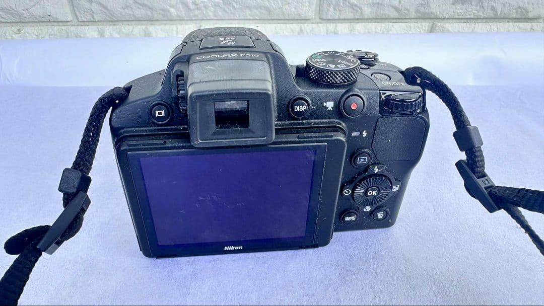 Nikon コンパクトデジタルカメラ ブラック