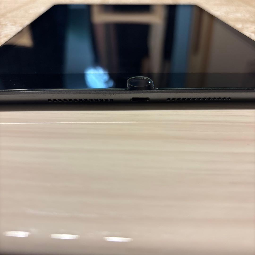 Apple iPad9世代　64GB スペースグレー