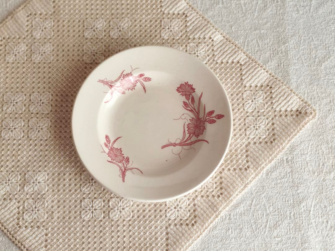 【mkuさま】vintage plate ❀ 矢車菊の 小さめ プレート