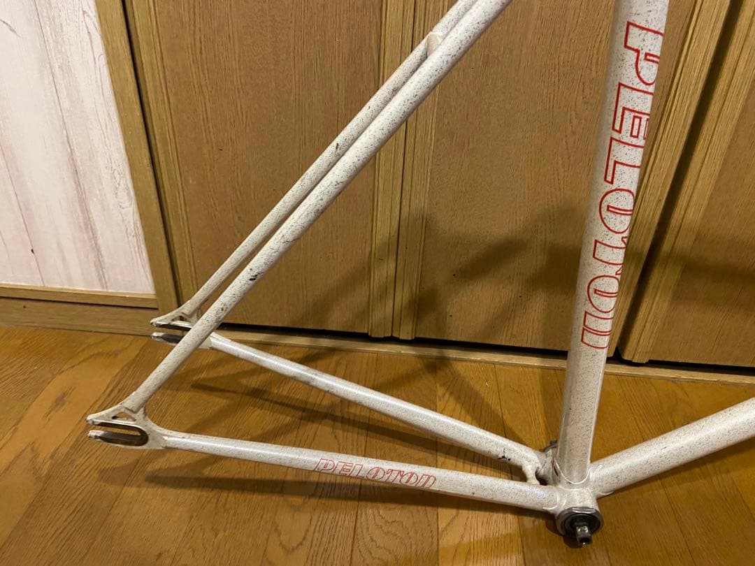 PELOTON ホワイトフレーム njs 競輪　トラックフレーム　ピスト