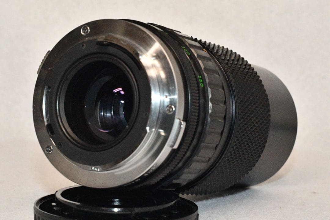 《動作品》OLYMPUS OM-1+中望遠ズームレンズ付きa404