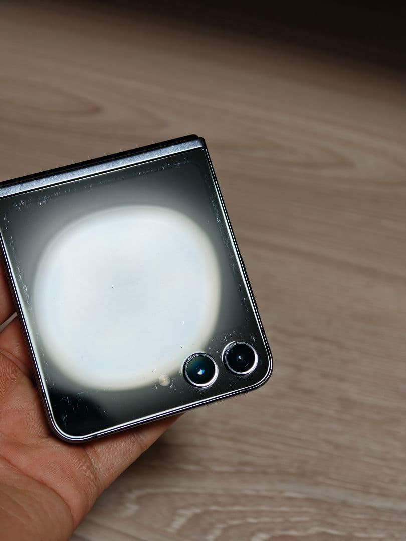 galaxy zflip5 256GB 国内版