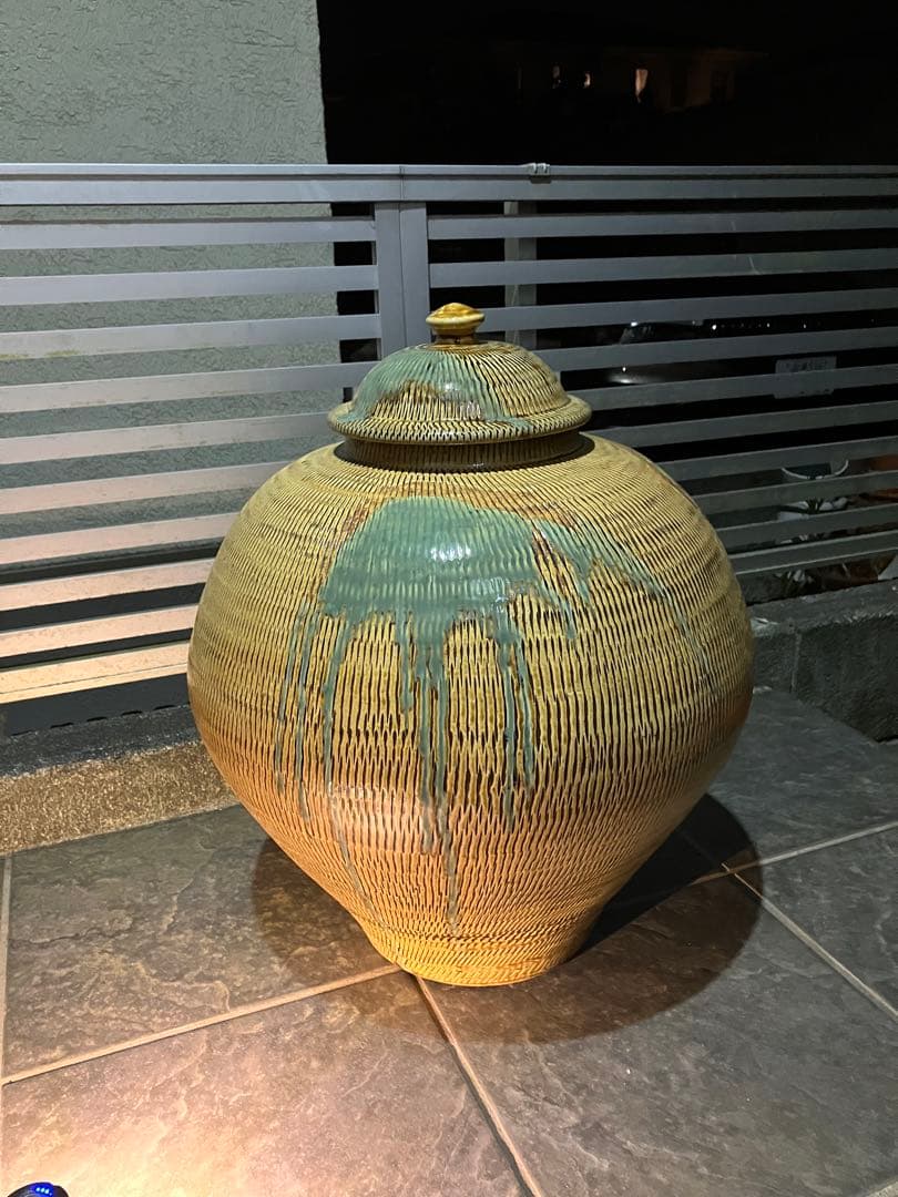 れれれ　大壺　坂本茂木　作　小鹿田