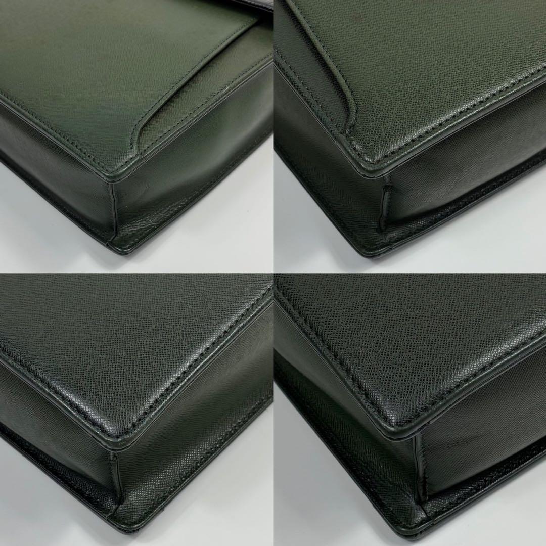 ✨美品✨希少 BURBERRY サフィアーノ ダレスバッグ ビジネスバッグ 緑